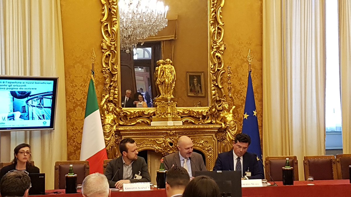 forumterzosett's tweet photo. #20anniCSV "La storia dei Csv è una storia di sussidiarietà, di partecipazione, di connessione, di differenze e pluralità, di comunità". #Tabò @CSVnet https://t.co/btAqFfqpt9