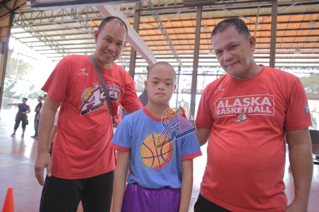 Alaska_Aces's tweet photo. Meet &amp; Greet! #AlaskaPowerCamp #wenotme https://t.co/7Aw4yxWTmM