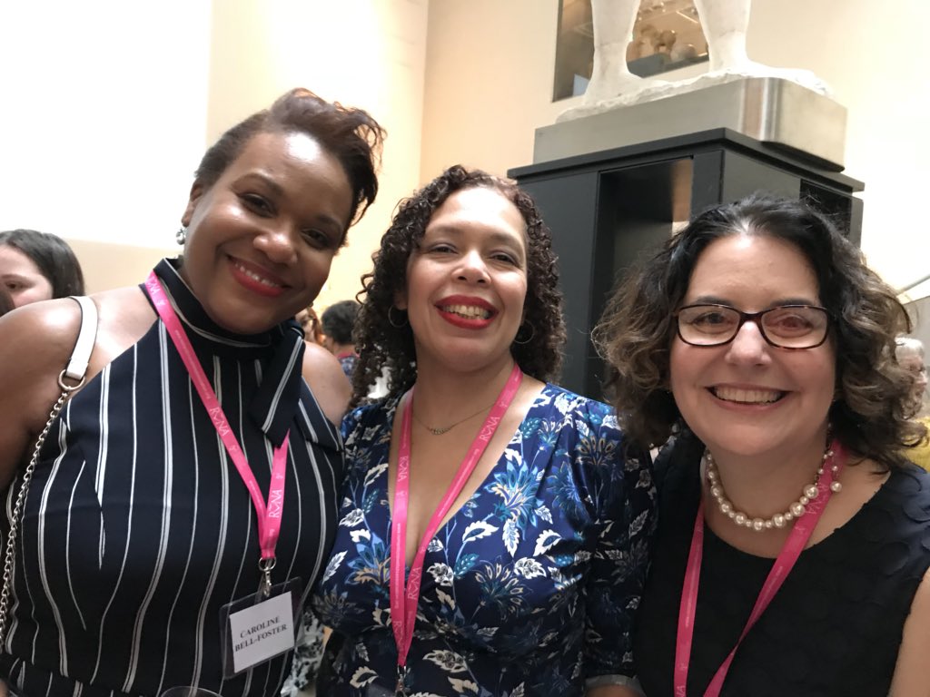 katheringarbera's tweet photo. Had the best time last night @RNAtweets Summer Party at the @AshmoleanMuseum. Was so thrilled to catch up with @cbellfoster and to meet @scandalwomen who was fresh from her photo shoot at Buckingham Palace! #authorlife #writersarecool #rnasummerparty https://t.co/zVNQOWvlwK