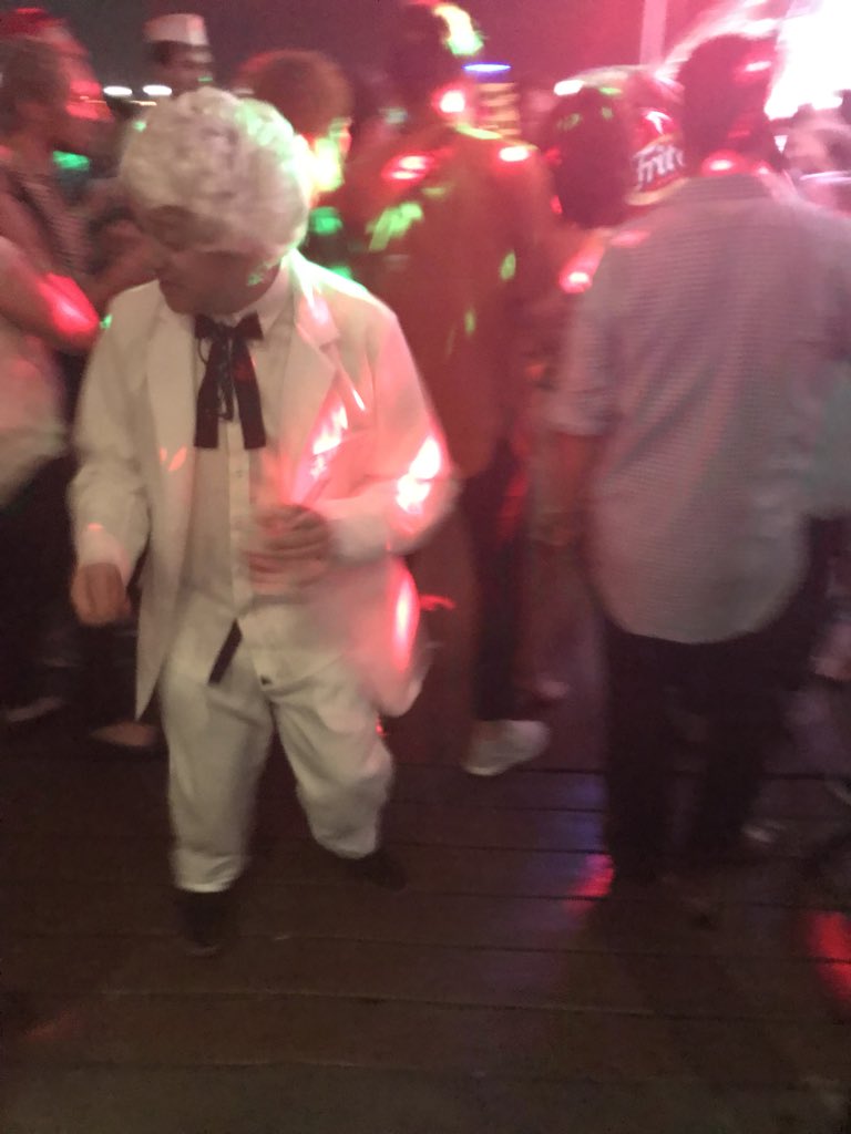 emilyhgambill's tweet photo. Most surprising dance moves @Epic2C #boundless2C https://t.co/GYGOT2oZiN