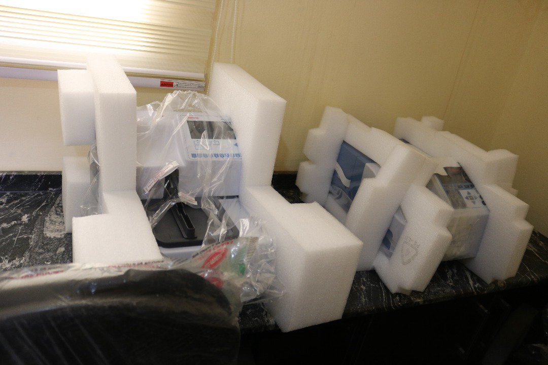 WHONigeria's tweet image. @WHO and @NCDCgov hand over #ELISA readers, test equipment, #microplate washers and a refurbished laboratory to Maitama General Hospital Abuja in a bid to strengthen #measles and #yellowfever surveillance