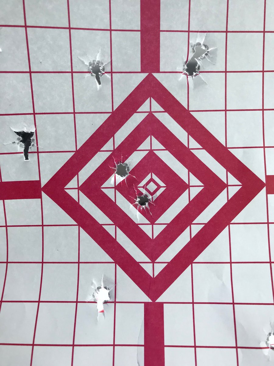 Lizdolan's tweet photo. #FirstTimeShooter #BucketList #NoFear #Bullseye 🎯 #revolver https://t.co/quwy9qev9X