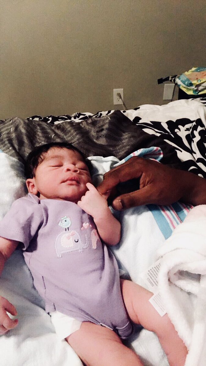 DiddyChapo's tweet photo. That #DaddyDaughter Bond https://t.co/HCJjiOQjrG
