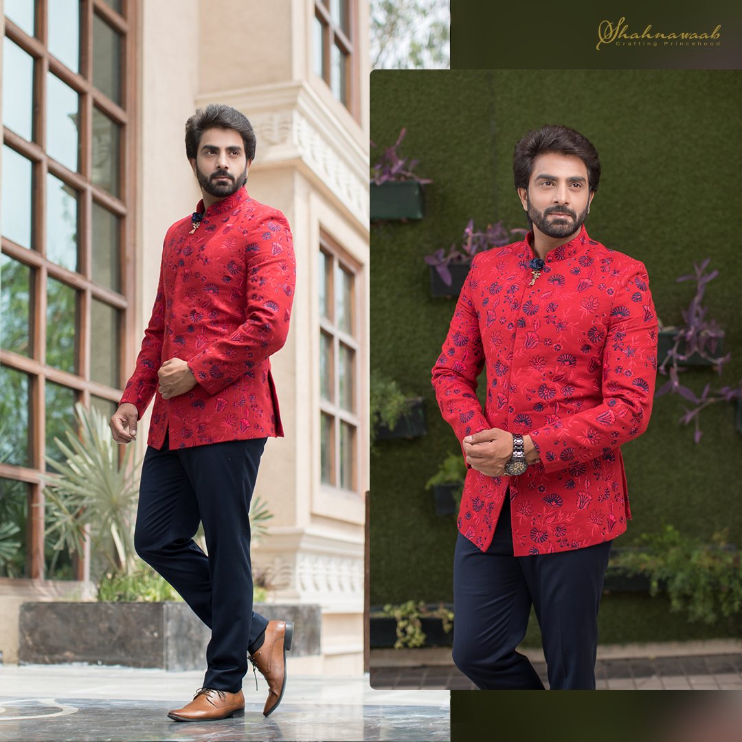 sshahnawaab's tweet image. A perfect embroidered red prince suit can make a magnificent style statement.
Highlighting the essence of quality tailoring, Shahnawaab’s makes the perfect addition. Visit bit.ly/2FrTaw7
#Sshahnawaab #craftingprincehood #mensfashion #mensstyle #handcrafted