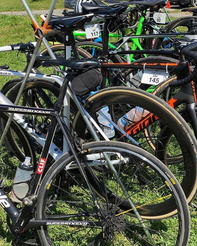 SF_Living's tweet image. The stories the tires could tell.. #chefcycle #sonomahillsfarm ift.tt/2KBzd95