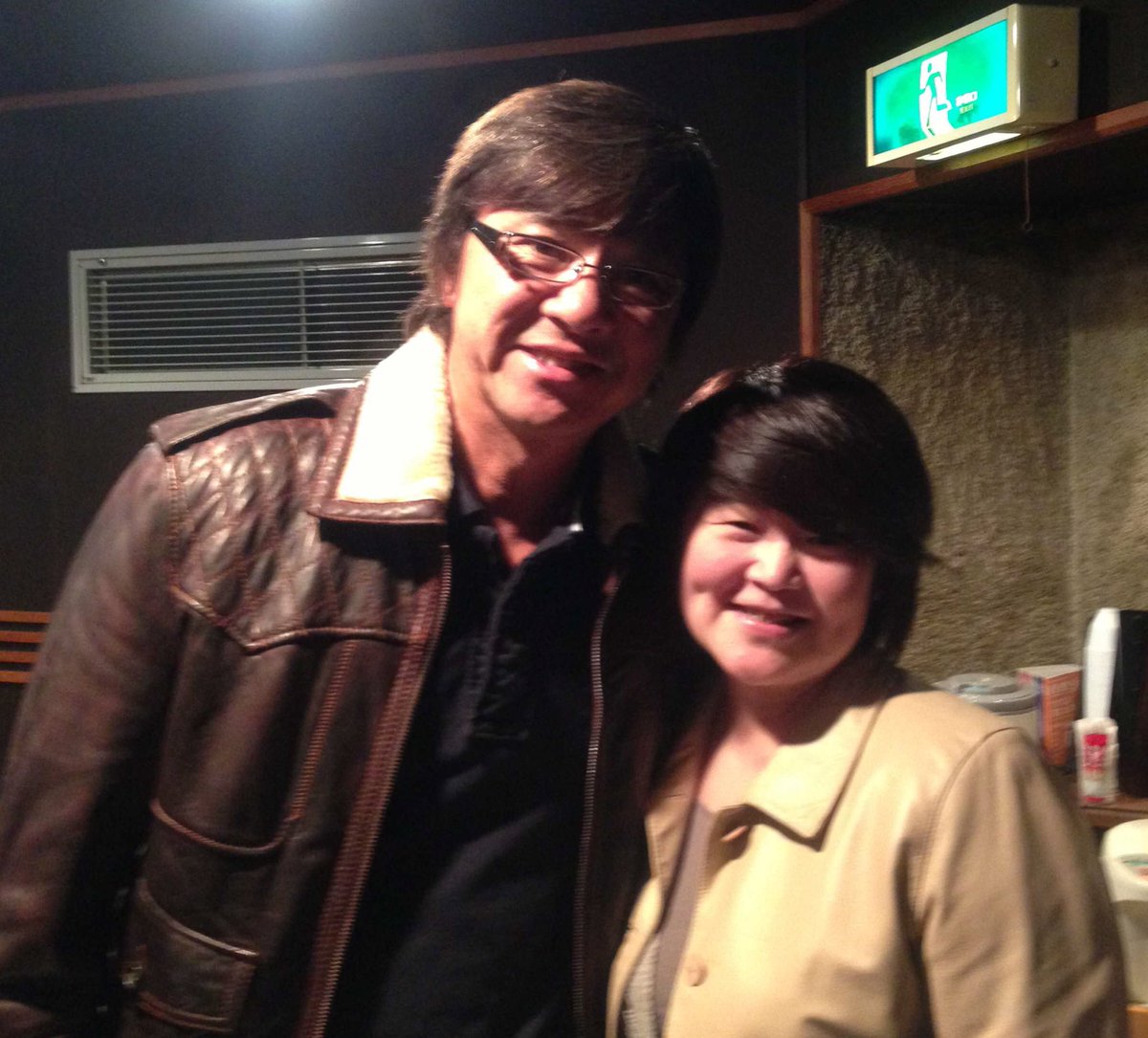 Hiroyuki Koike A Twitteren 2012年 西城秀樹さんのレコーディング 小学生の頃からファンだった家内が写真をお願いすると とても快く引き受けてくださいました ご冥福をお祈りいたします