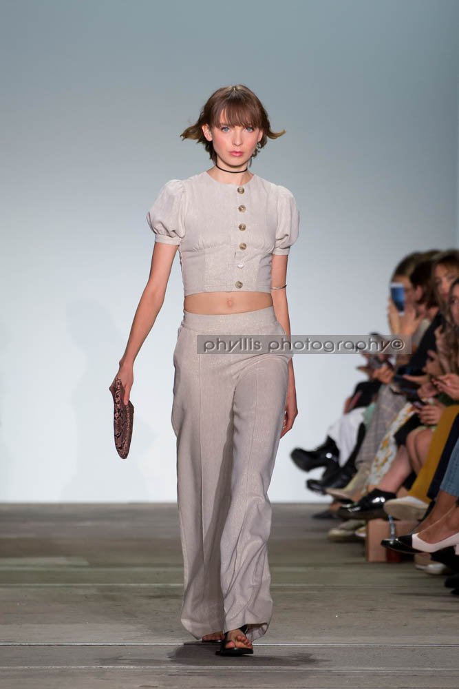 PhyllisPhoto's tweet photo. Hansen and Gretel #hansenandgretel #mbfwa #mbfw #fashionweekaus #fashionweek #sydney #australia #mbstyle https://t.co/oi3TlImi3p