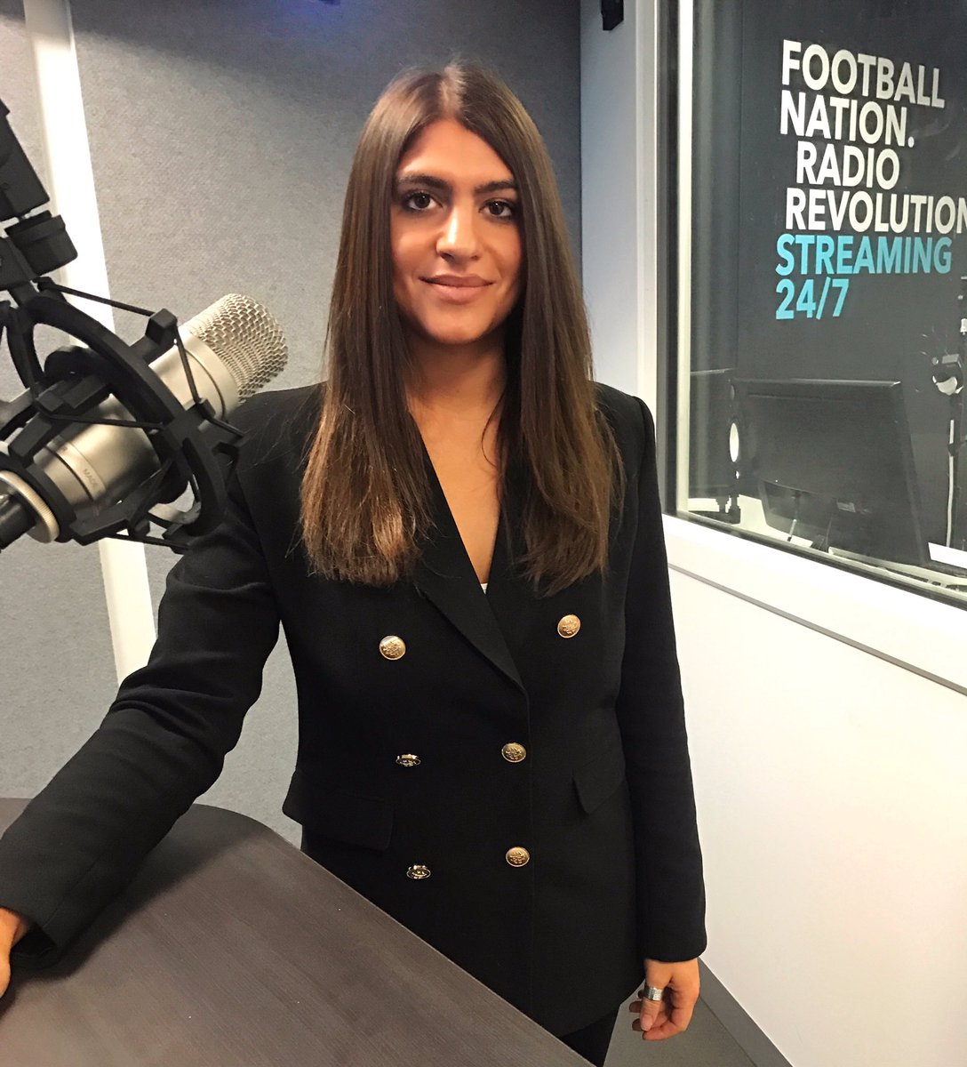 FNR_Radio's tweet photo. Join @Louise_Taffa on #FNRLive as she looks back on The Week That Was in the world of football! 

Listen: https://t.co/hPYESxKgIM https://t.co/ic661psOPA