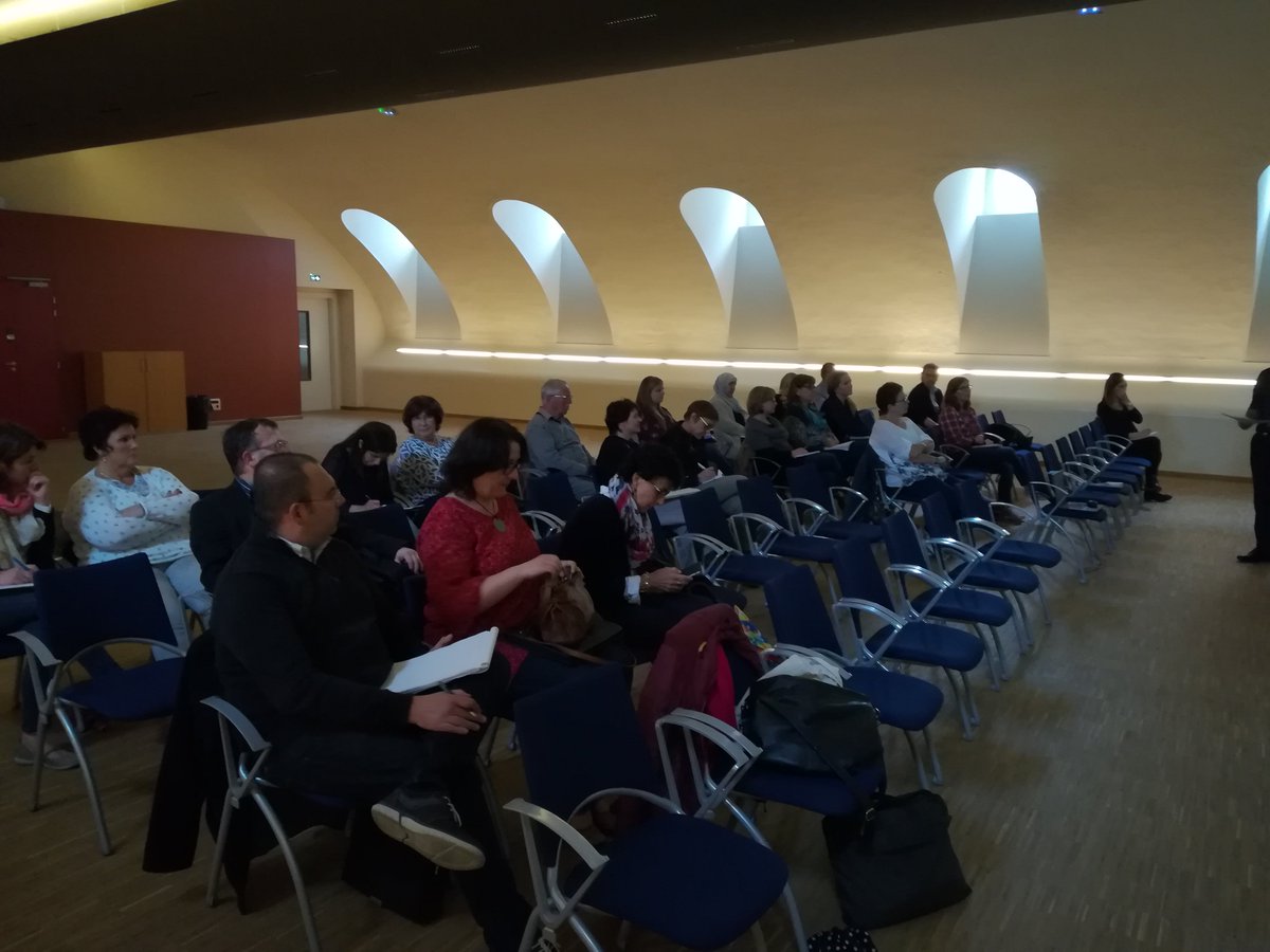 FTravail_GE's tweet photo. Pour mieux accompagner les personnes en recherche d'#emploi, mise en place du Plan Emploi #competences et pour toujours mieux travailler ensemble, présentation aux structures du territoire #avecPoleEmploi, le @hautrhin et la #Direccte 👉Faire + pour ce qui en ont le + besoin https://t.co/69ExSCRVb0