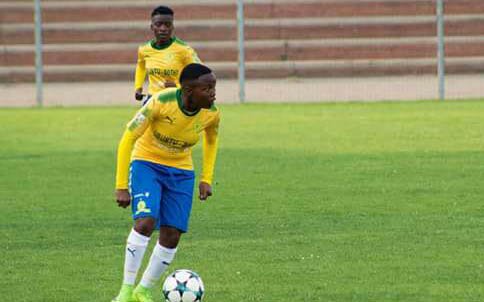 SAFA_net's tweet photo. Tshwane heavyweights to battle it out in JHB. https://t.co/n7gTr3DaRx 
@SasolSA @SasolLeague @Masandawana @TUTLadiesSoccer @JVWGirlsFootbal @SAFA_net @Banyana_Banyana https://t.co/wBscphQ99d