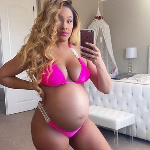 SecretKinks_01's tweet photo. Few selfies from Jana #Pregnant #Fetish #Selfies

@PregnantBellies @BeautyPreggo @dre85567034 @LovelyPregnancy @PregnantW_ @ArgentinaPrime https://t.co/P2JaFaP2E5