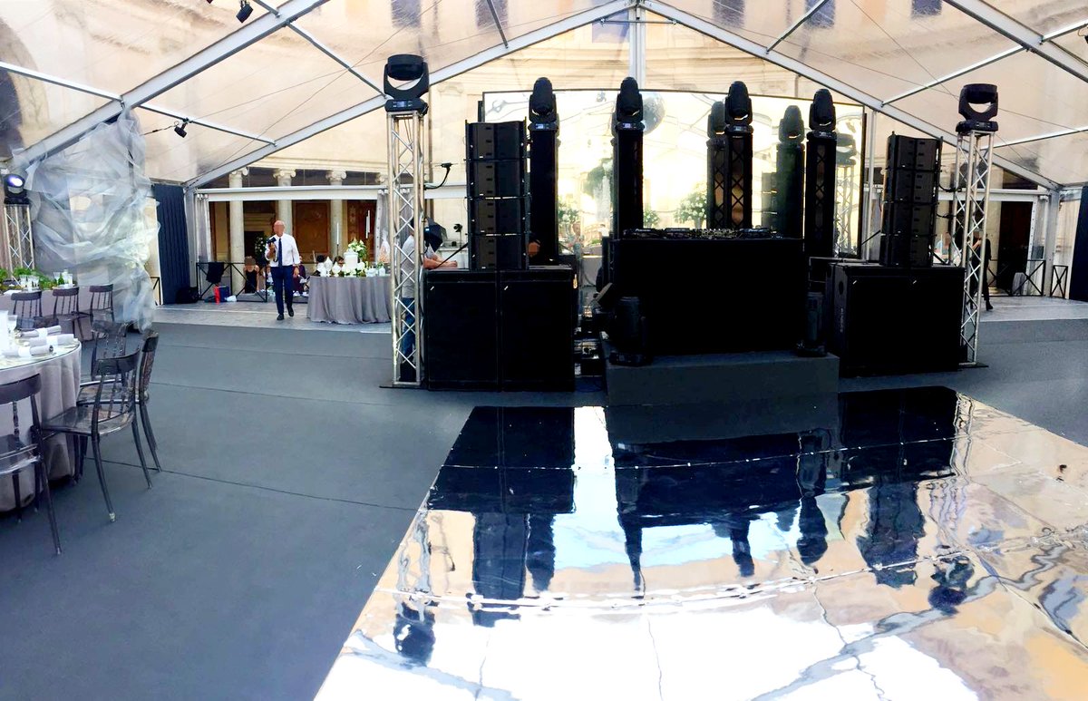 mammutsrl's tweet image. Matrimonio VIP a Villa Giulia, Roma.
Tensostruttura Cristal di 600 mq con arredi, luci e sistema audio.
Il successo di un evento non nasce mai dal caso.
#mammutsrl #fratellifaggioni #vipwedding #wedding #villagiulia #eventmanagement #tensostruttura #gazebo #event #matrimonio