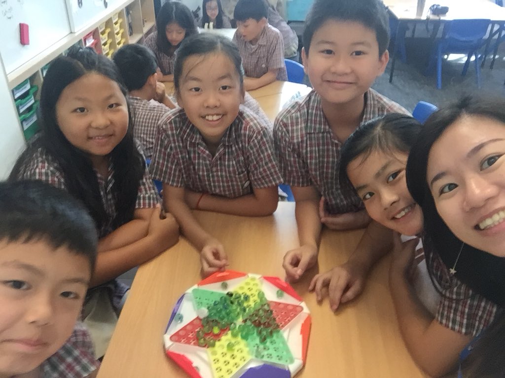 Myra_lmn's tweet photo. #chineseboardgame #go #boardgamegeek #圍棋 #跳棋 #五子棋 #象棋 #weiqi #wuziqi #xiangqi @ICHK_edu 
@ksaunter @mcguiganedu https://t.co/WAO2tsCCg9