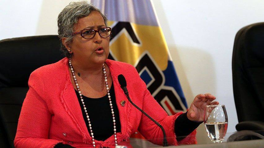Tibisay Lucena: En Venezuela gana el que tiene mayoría de votos goo.gl/1yhUuK