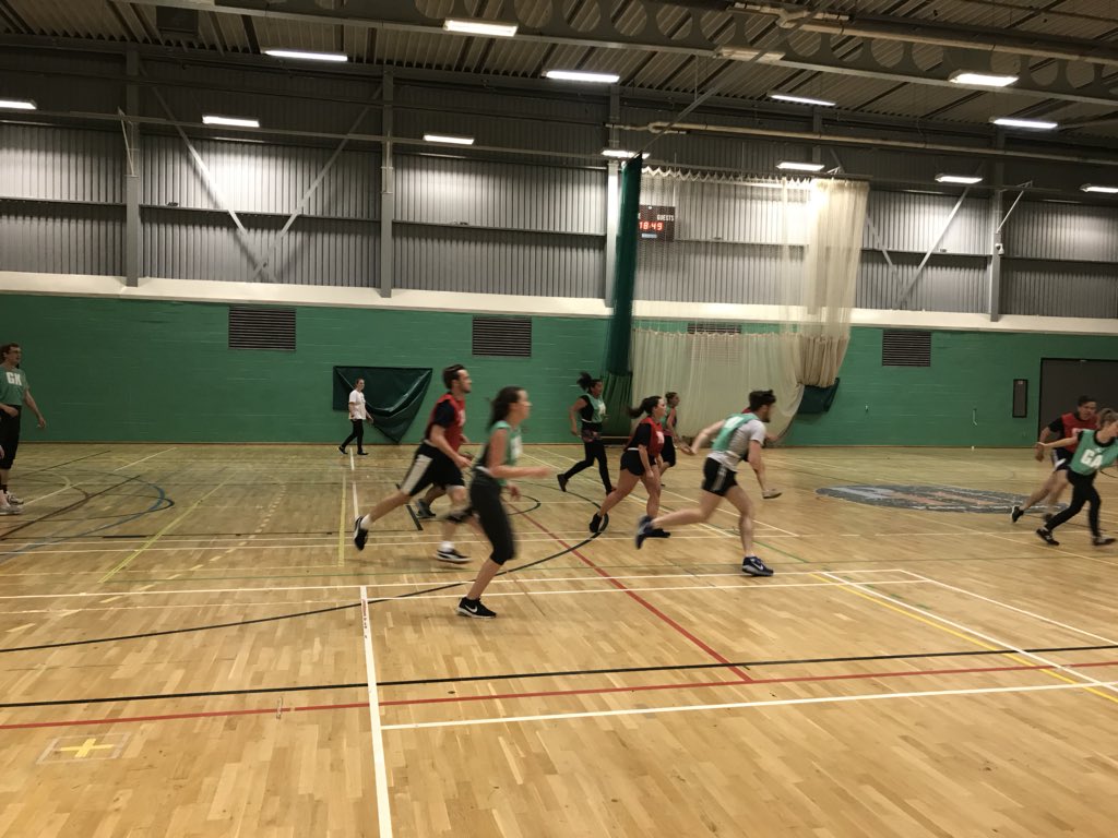 B2NHerts's tweet photo. Thanks to all the teams who joined us last night for #BucksHertsNITC2018 #NetballinTheCity and congratulations to Passaro &amp; Co. who took home the gold medals! 
It was a brilliant evening of great sportsmanship! See you at the next event! https://t.co/LhaZrbafxD