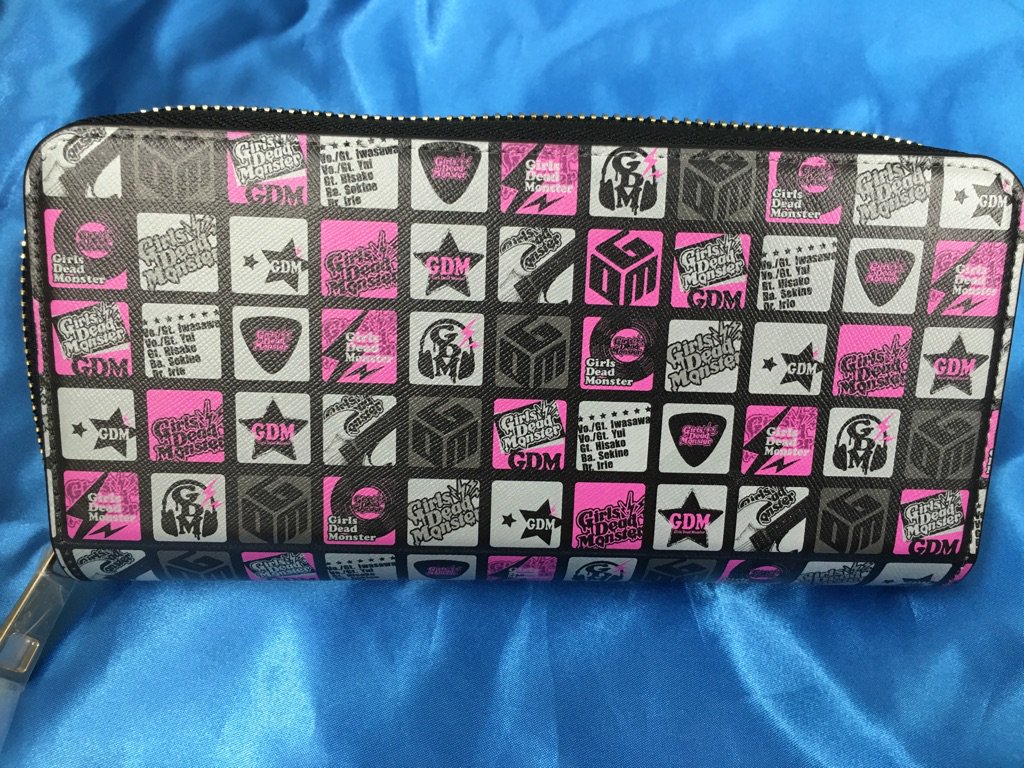 大学生 割引 アニメイト秋葉原  X: on ヴァイスシュヴァルツ