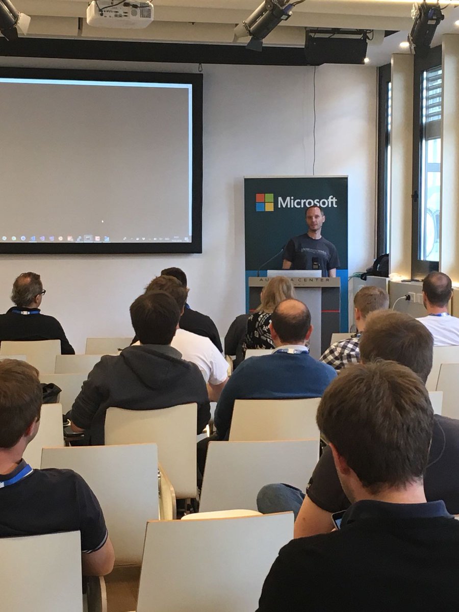 MicrosoftAT's tweet photo. Welcome to day3 @WeAreDevs!
@rStropek talking about #ContainerAsAService in the #Azure #Cloud. You can still join in room 101. #MSFTxWAD #WeAreDevs https://t.co/5WW6uDPAyY