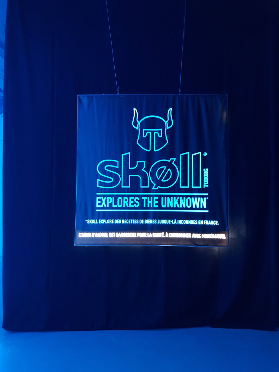 TMA_team's tweet photo. 🍻 @SkollTuborg a dévoilé hier soir à la @gaitelyrique sa nouvelle campagne #ExploresTheUnknown ! #event #RP #TMAteam https://t.co/OlVlg2oZig