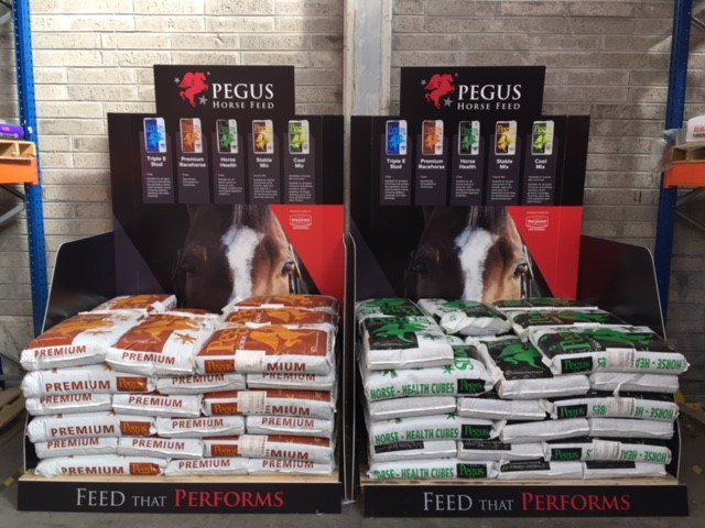 CoOpSuperstores's tweet photo. Our new @PegusHorseFeed information displays arriving to @CoOpSuperstores. This range of Horse Feed has been carefully formulated to ehance the overall health and well being of your animal. Buy 5 Get 6th Bag Free or order in bulk online with free delivery https://t.co/tYTOMZGPa6 https://t.co/CgusRymIfo