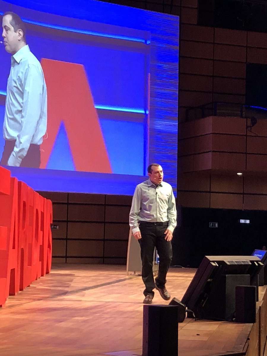 HerrGeweih's tweet image. „It‘s all about: #openblockchain“ says @aantonop on stage in #vienna - pointing out that the lack of central control is the real innovation of open technology. #nailingit #decentralizedcapitalism