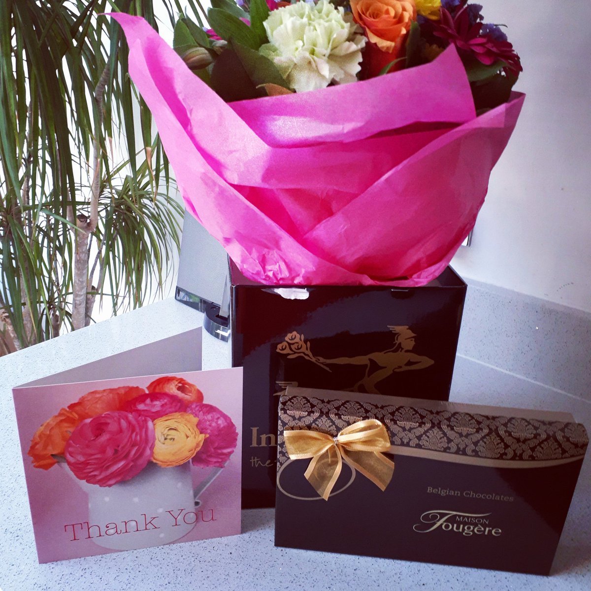 WeWorkRec's tweet image. Friday surprise and gratitude! A very generous gift from a candidate we have placed into a new role! Thank you so much and we wish you all the best with your career move 😀 #lovewhatyoudo #fridayfeeling #weworkrec #thankyou #appreciation  #independentbusiness #recruitment #newjob