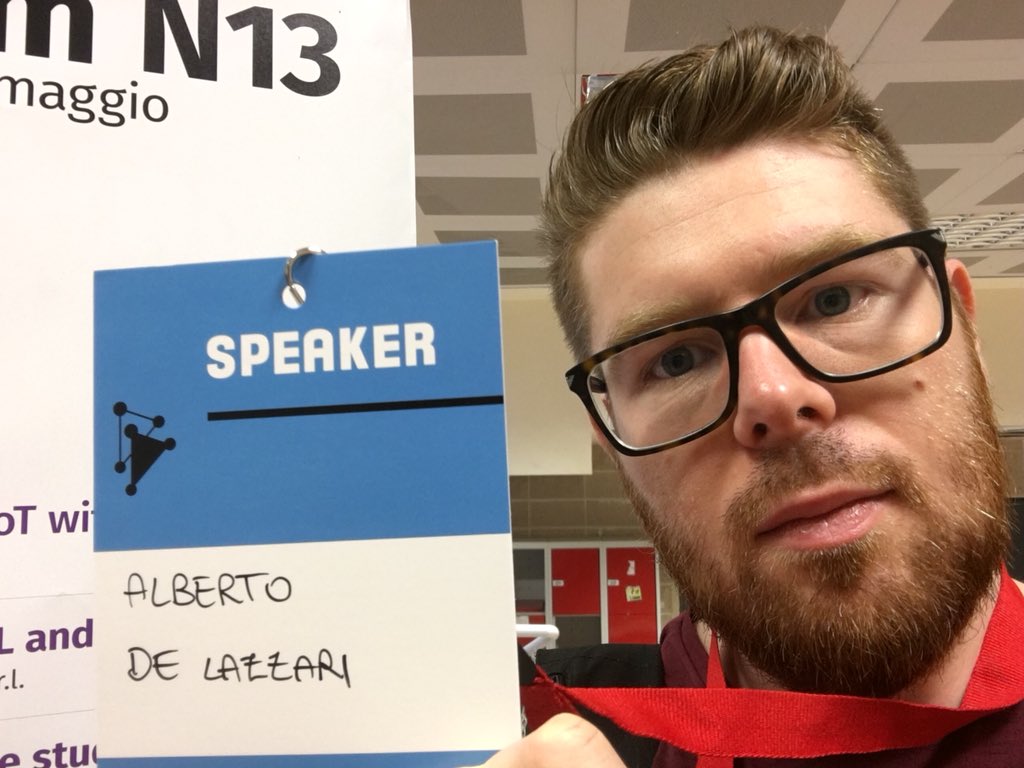 albertodela80's tweet image. Ready to show how to build a fast and scalable recommendation system with @couchbase @neo4j @apachekafka and @elastic #DataDriven2018