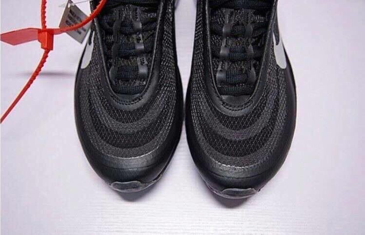 dropoffwhite's tweet photo. Air Max 97 (mockup)
$190, November 2018 https://t.co/bBtlbCBOU7