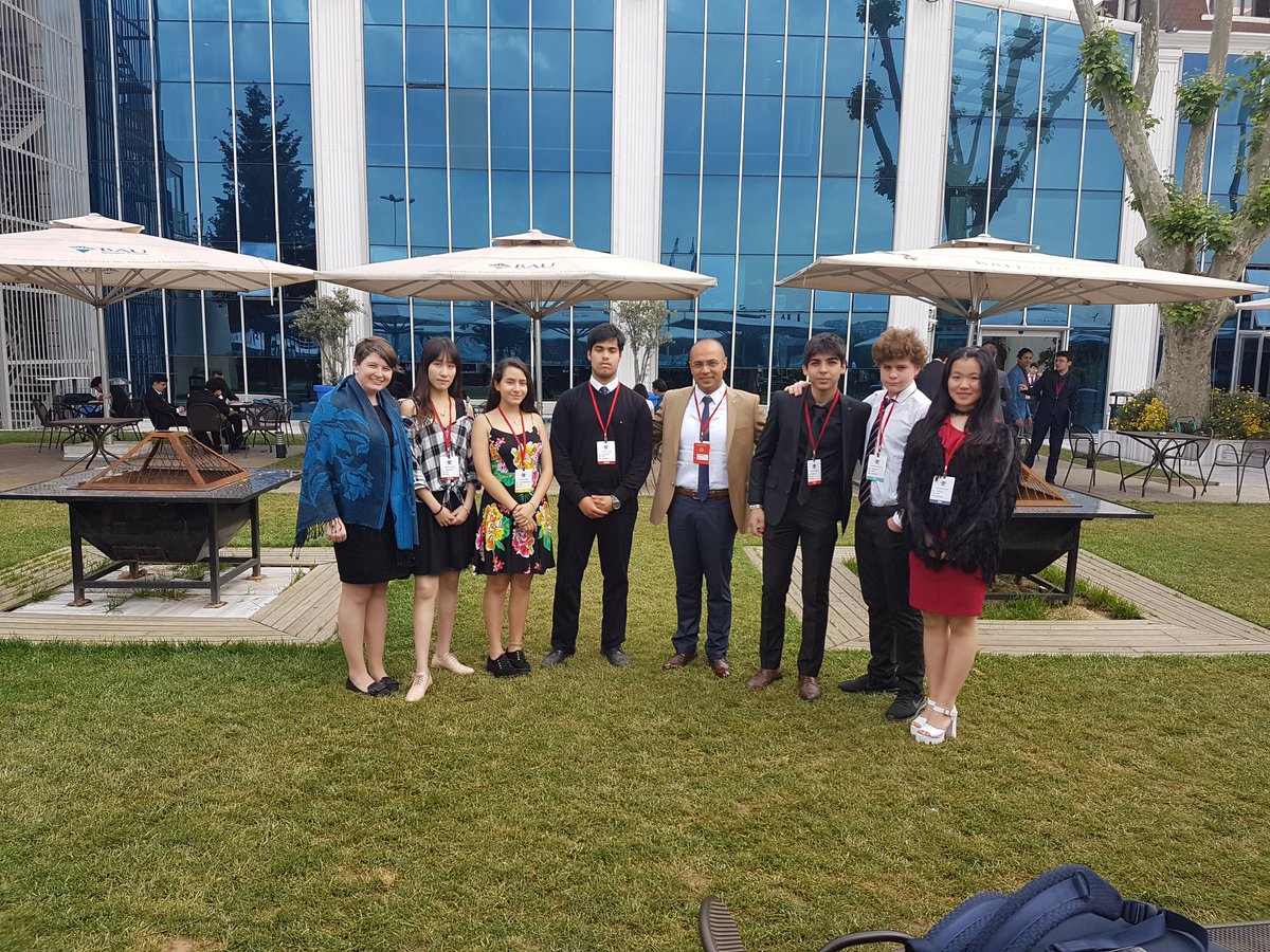 yahyacihad's tweet photo. Kayseri has already got together with @Fulford_Academy with beloved students and their kind teacher Sarah 🤝 @kasimugur1 @mduranoznacar @BilgehanJansen @ahmetoba2 @FATHBA3 @BK_MUN @BKintOffice https://t.co/ksBHM7nGVY