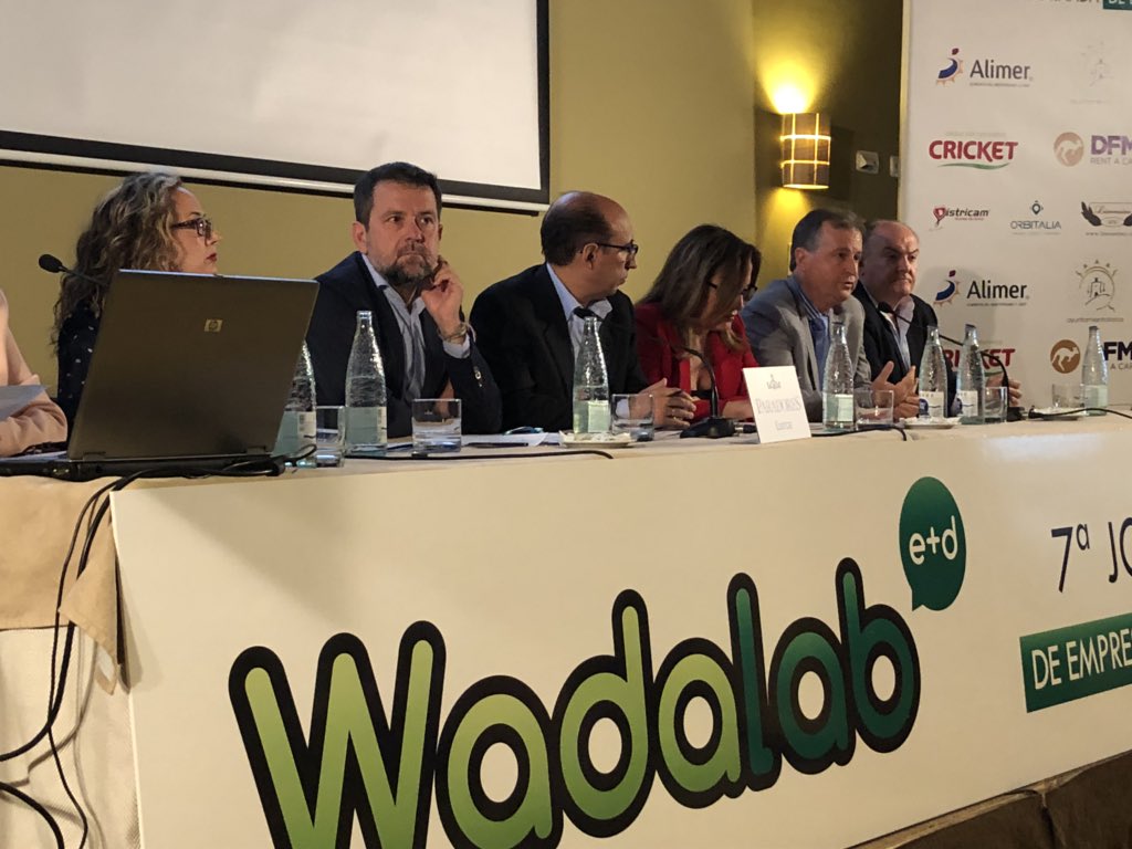 SALMAASESORES's tweet photo. Intervencion de Julián García presidente de @Alimer_coop en Ponencia de Agricultura, Agua e Imagen Publica en WADALAB organizado por los amigos de @GuadalentinEmpr https://t.co/LmvGfNoEoW