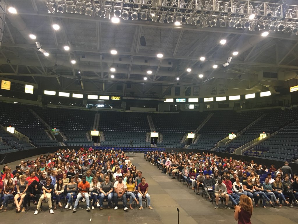 RaidersSCA's tweet photo. Our seniors are getting ready to graduate! @RiverdaleReads @gonzalezrhs @MisterMetzner https://t.co/cdz3OYSInX