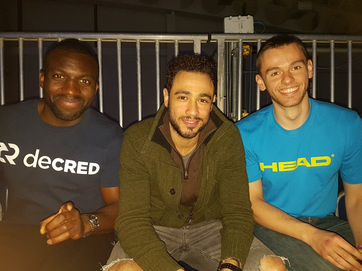 squash_ic's tweet photo. We met @RamyAshour and we're never going to fail #TheArtist @BOsquash @joeybarrington #ICSquashOnTour https://t.co/205XAUqDtH