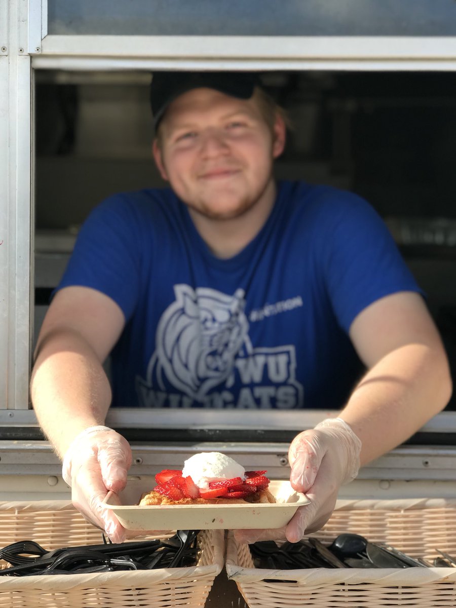 speduc8tor's tweet photo. #thanks #PTA Any day can be teacher appreciation day! @waffleloveatx https://t.co/GOf7bP1ZyC