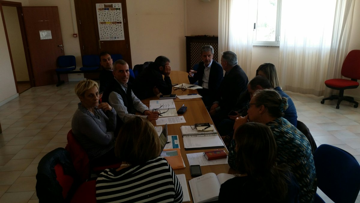 retralags's tweet photo. Stamattina, negli uffici di Sant'Anna del comune di Alghero, si è svolta la riunione propedeutica all'avvio dell'azione pilota T2.1.2. del progetto Retralags concernente la sperimentazione a fini produttivi e ambientali della produzione di bivalvi nell laguna del #Calich. https://t.co/oKJaSJC0ye
