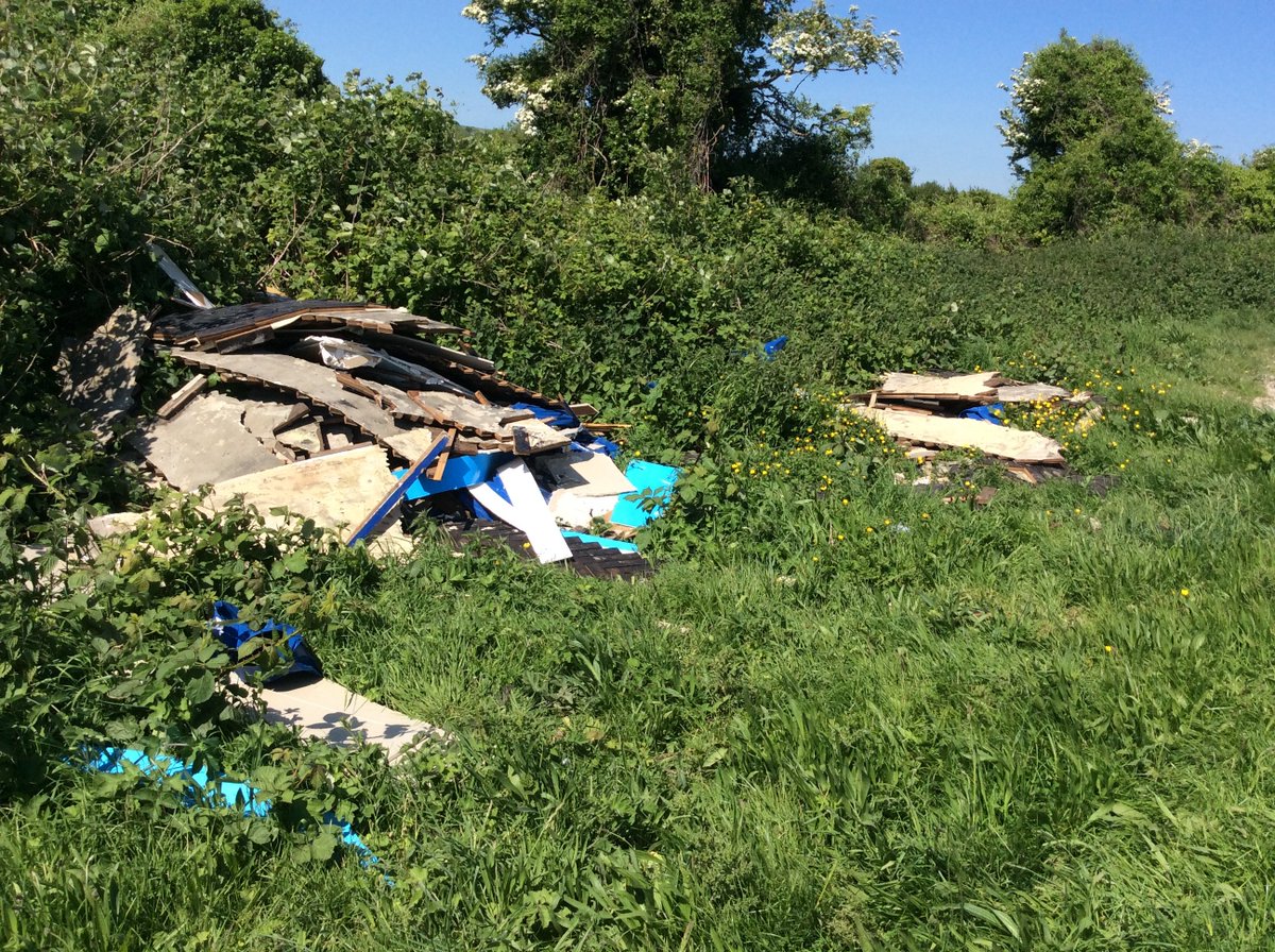 Sadly someone has dumped all these building materials at Titch Hill in #Sompting including the remains of a parquet floor.  Did you see this fly-tipping take place? If so we would like to hear from you. All information will be treated in strictest confidence #flytipping