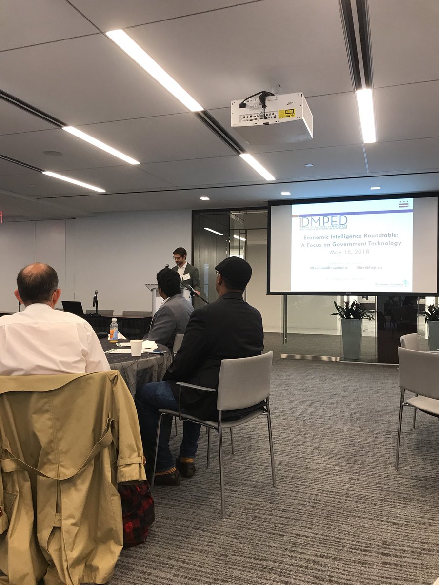 amberwason's tweet photo. Hearing from Andrew Trueblood on government technology for #innoMAYtion @DMPEDDC https://t.co/31uhBaXPAf