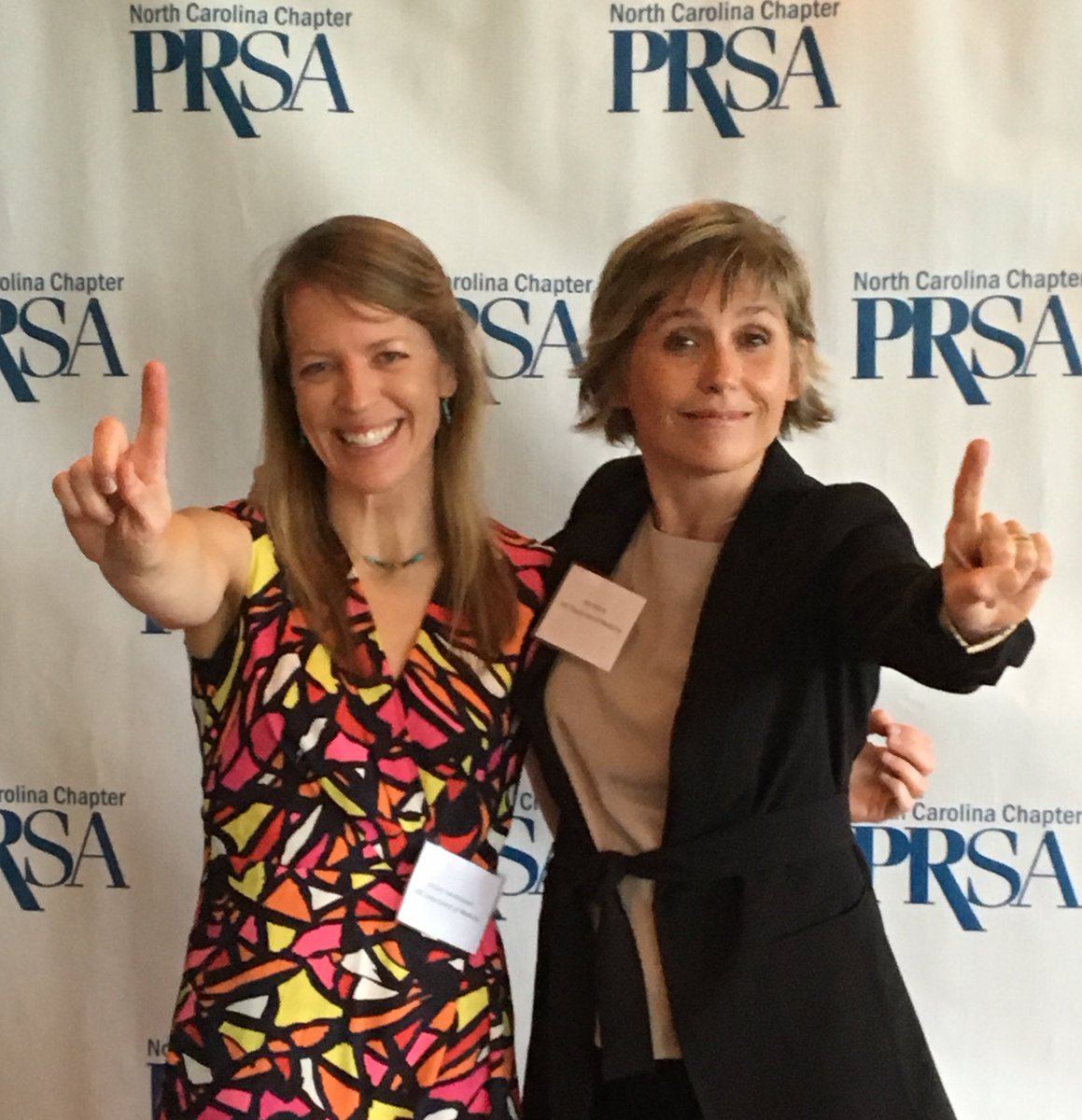 Kim_Morris_'s tweet photo. It was a fun night on the red carpet @NCPRSA #InspireAwards and thrilled to see @UNCDeptMedicine receive an award for "Pieces of the Picture," an autoimmune disease #podcast series on iTunes and here on DOM site: https://t.co/60coXwnvq3 https://t.co/dtrJGgIYeL