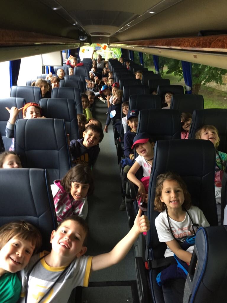 Claullp_s's tweet photo. Ja tornant de les convis! Esgotats però emocionats!@EscolaVirolai  #convislavespella https://t.co/xQtdeUdzyM