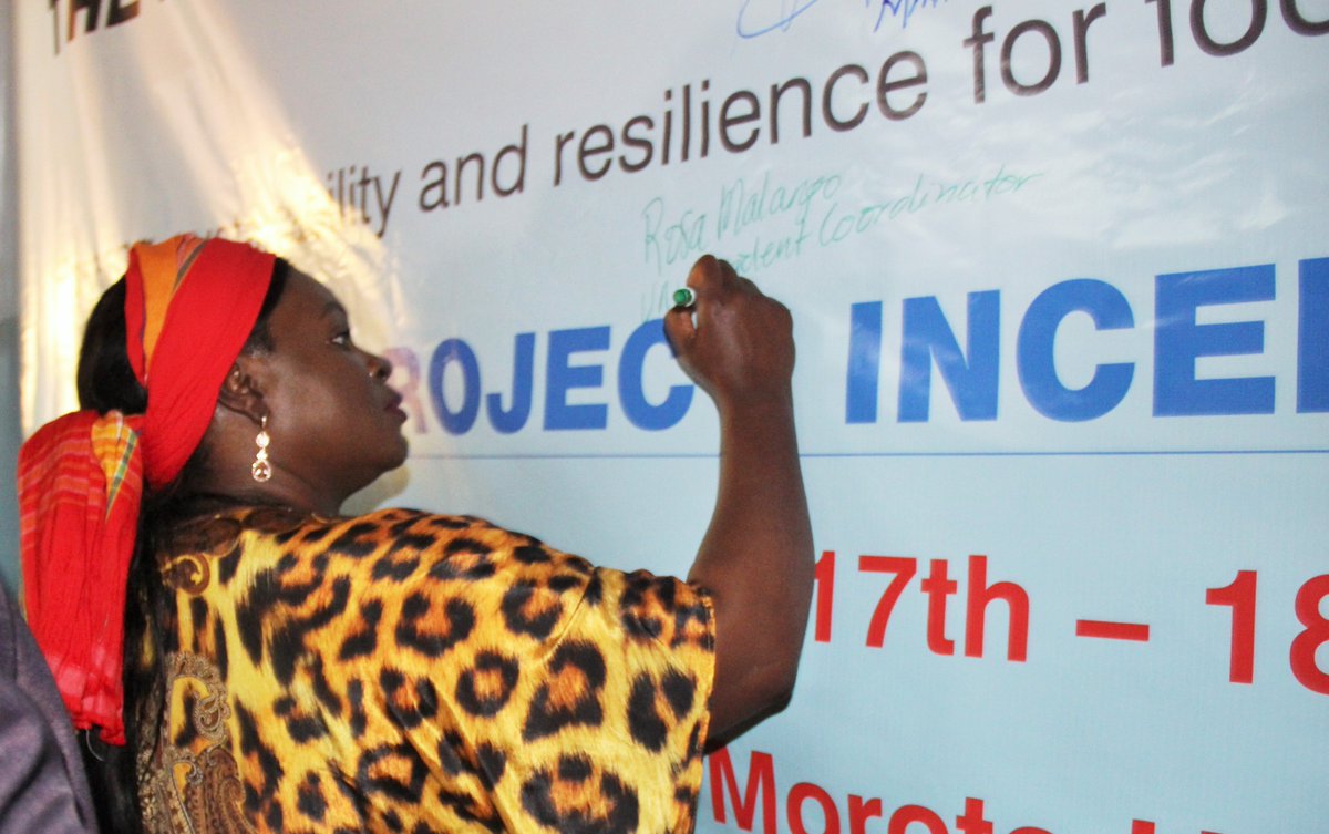 UNDPUganda's tweet photo. #SUREKaramoja kicks off after partners sign off in #Moroto district. #GoSURE for food security, environmental conservation & #SDGaction - Hon.Vincent Ssempijja, @MAAIF_Uganda, @RMalango2015, @JMSinnassamyGEF, @priyagujadhur https://t.co/HY7cZfmV6y