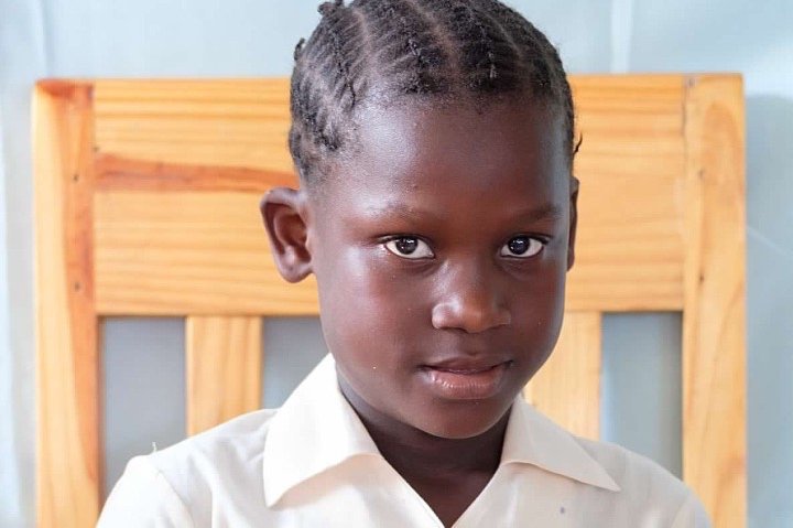 Rechina Teracin is a 9-year old girl from Haiti who loves to read but struggles with learning. For $32 per month, you can be an encouragement, helping her strive to do her best each day! Sponsorship also provides opportunities for after-school tutoring. 
worldwidevillage.org/student-sponso…