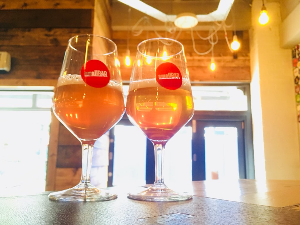 Ooh hello there tasty casks!
<a href="/ArborAles/">ARBOR</a> Cit-Chew-Ecka
&amp;🍺&amp;🍺&amp;🍺&amp;🍺&amp;
<a href="/GoodChemBrew/">Good Chemistry Brewing</a> Kokomo Weekday 
Are both pouring and tasting too lovely for words, you’ll have to come try for yourself to find out what we’re on about!!