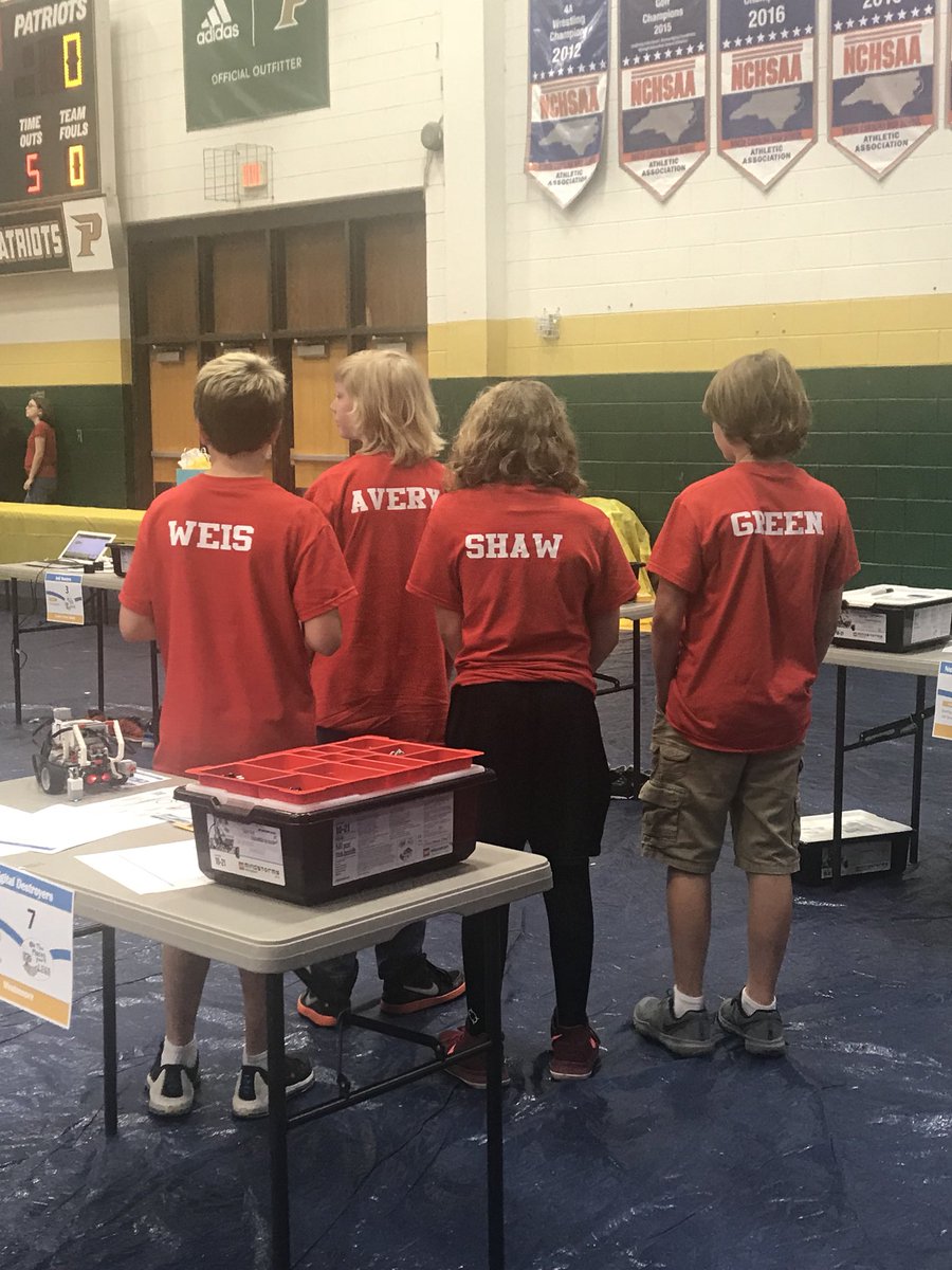 angeweis03's tweet photo. #NCROBOTICS https://t.co/jbZYfFgTBt
