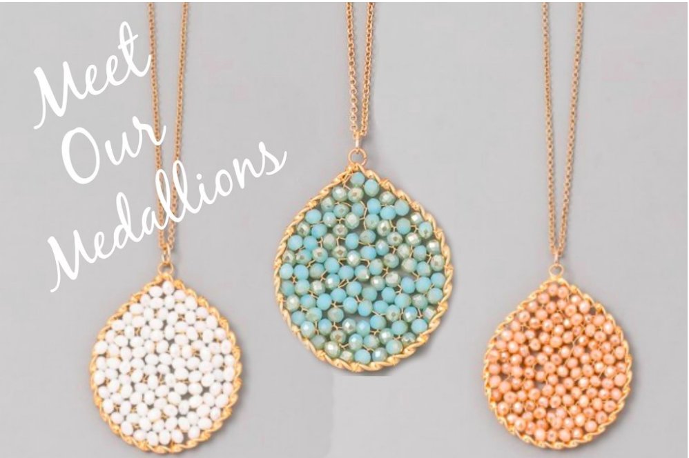 HAVE YOU MET OUR MEDALLIONS.... #piperandhollow #onlineshopping #jewelry #womensfashion 

SHOP NOW - > piperandhollow.com/collections/ne…