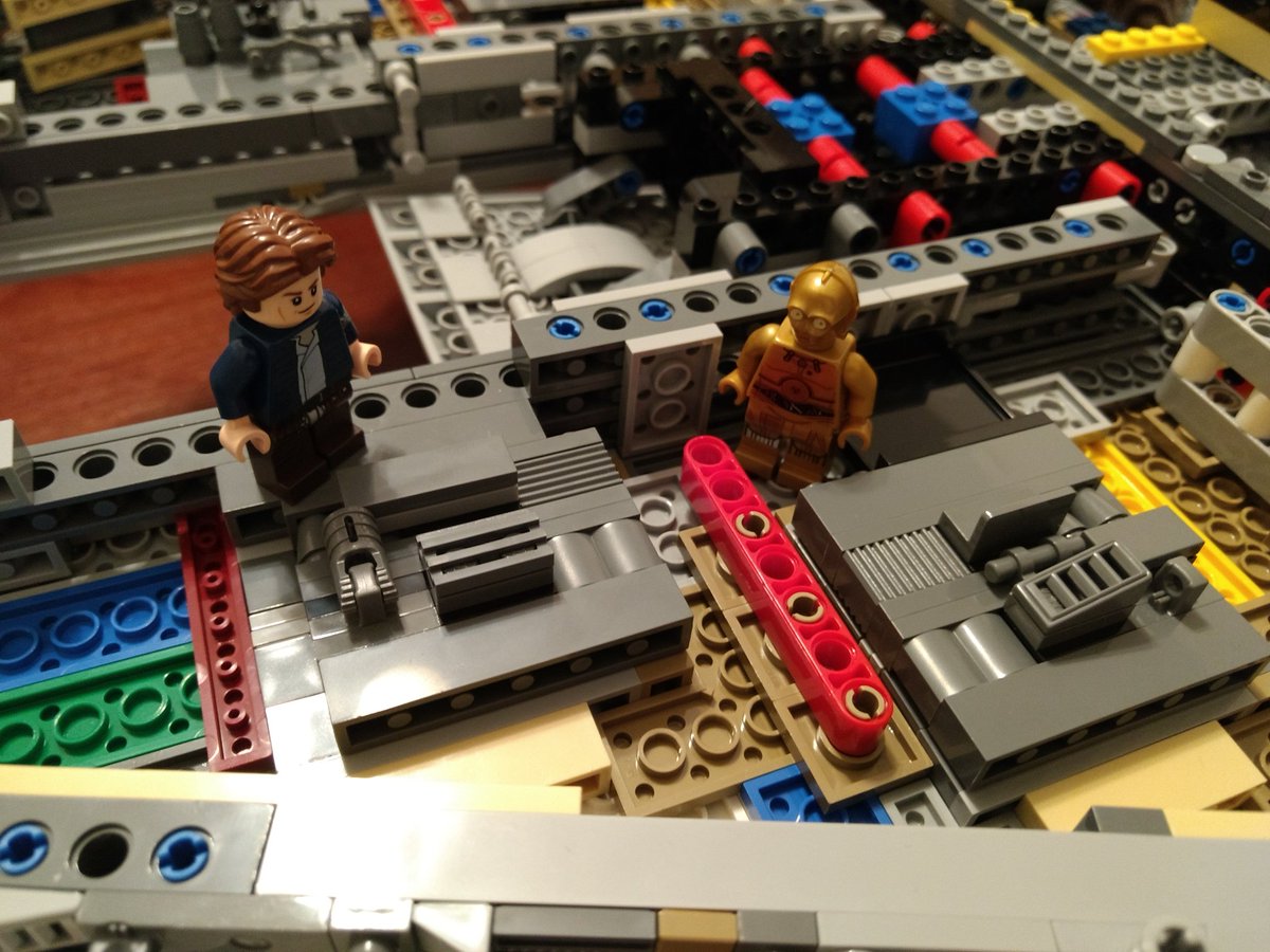 kremlincardinal's tweet photo. Day 8/9 progress: floors are in place, Han and friends decided to stop by to inspect the work. The porg approves of all the possible nesting sites. #BuildingTheFalcon https://t.co/si6idKZbK6