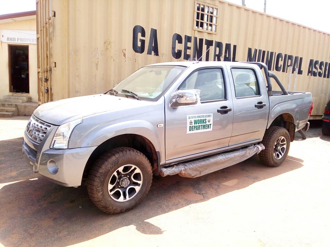 blackdoctor10's tweet photo. @akwesi_angel @ameyaw112 @KantankaAuto Kantanka Automobile is proud of Ga Central Municipal Assembly for purchasing two Kantanka Omama made in Ghana Pickups.
#KantankaAutoToTheWorld
#LetHelpBuildGhana https://t.co/Wd5mPig08G