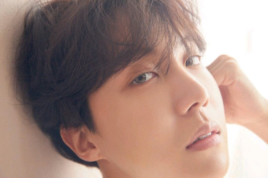 bangtan_russia's tweet photo. [ФОТО] Профили Бантан на Melon 
#iVoteBTSBBMAs https://t.co/4Si0SJal7H