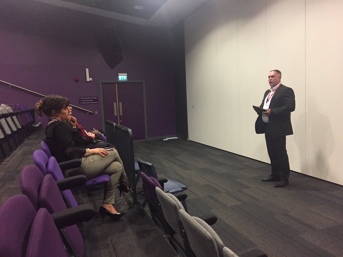 torkefan's tweet photo. Wise words! @Brother_UK #KeithHowell @the_halle addresses pupils @DCC_News #Impresarios https://t.co/mM1J1tfxYw