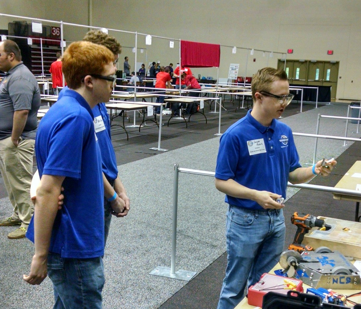 MrHernandez413's tweet photo. Interview practice for Team Cerberus at #GoNRL2018 in California, PA. 10 minutes to present, 10 minutes of Q&A. Time to showcase what they've learned. #PBL #6monthsofwork #heregoesnothing @OlatheEngineer @Olathe21st @cam_kotwitz https://t.co/Vqeg7YyyWL
