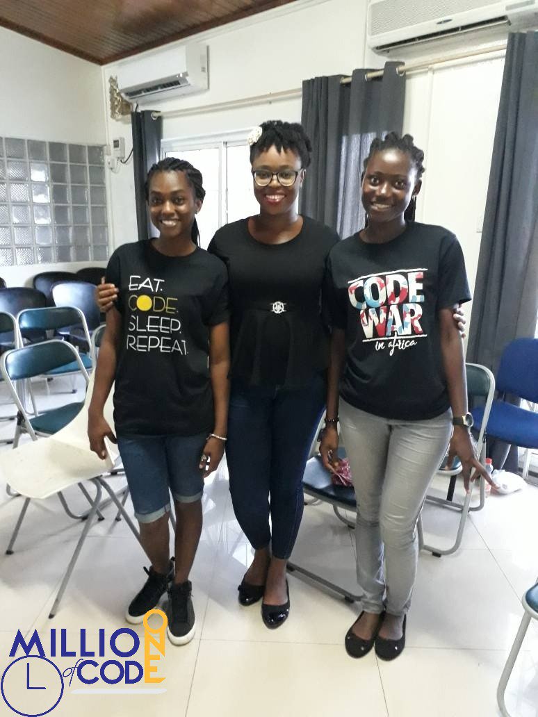 1milhoursofcode's tweet photo. We exist for the future of these smart women and many more.
#OneMillionHoursOfCode #OneShirtOneFemaleDeveloper #GirlsWhoCode #WomenInTech https://t.co/UNBkNDrP9q
