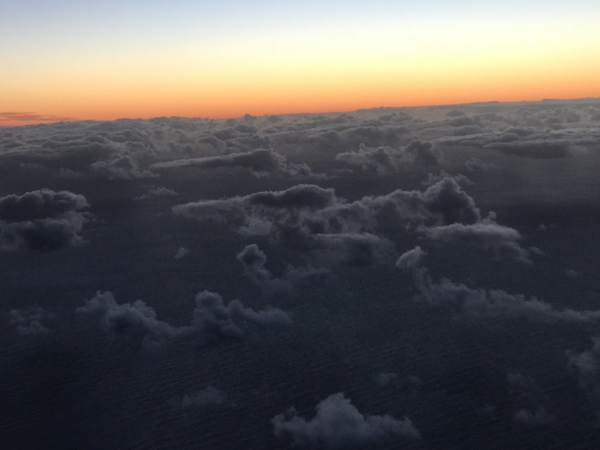 aebradley's tweet photo. On my flight tonight from Auckland to Nelson. Such an awesome sight. #myairnz #airnz #work #flights #Beauty https://t.co/TplYuqZz7A