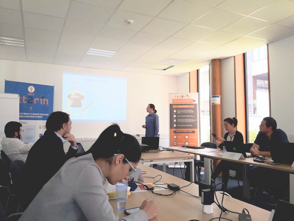 ICCRAM_UBU's tweet photo. Pitching at @Fet2Rin
@ICARUS_ALLOYS #FET2RINworkshop #innovation #investorready #EUprojectsresults https://t.co/6WMHsK94y4